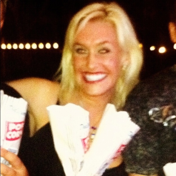 Meet your Posher, JB - Picture 4 of 11